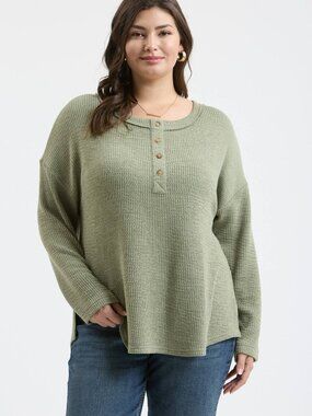 NWT Plus Warm and Cozy Thermal Top in Olive
